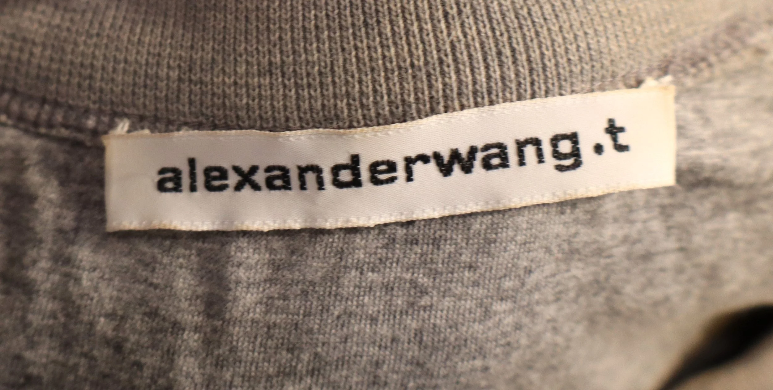 Alexander Wang.T - Effortlessly Chic Knotted Grey Tee Size S - Image 3