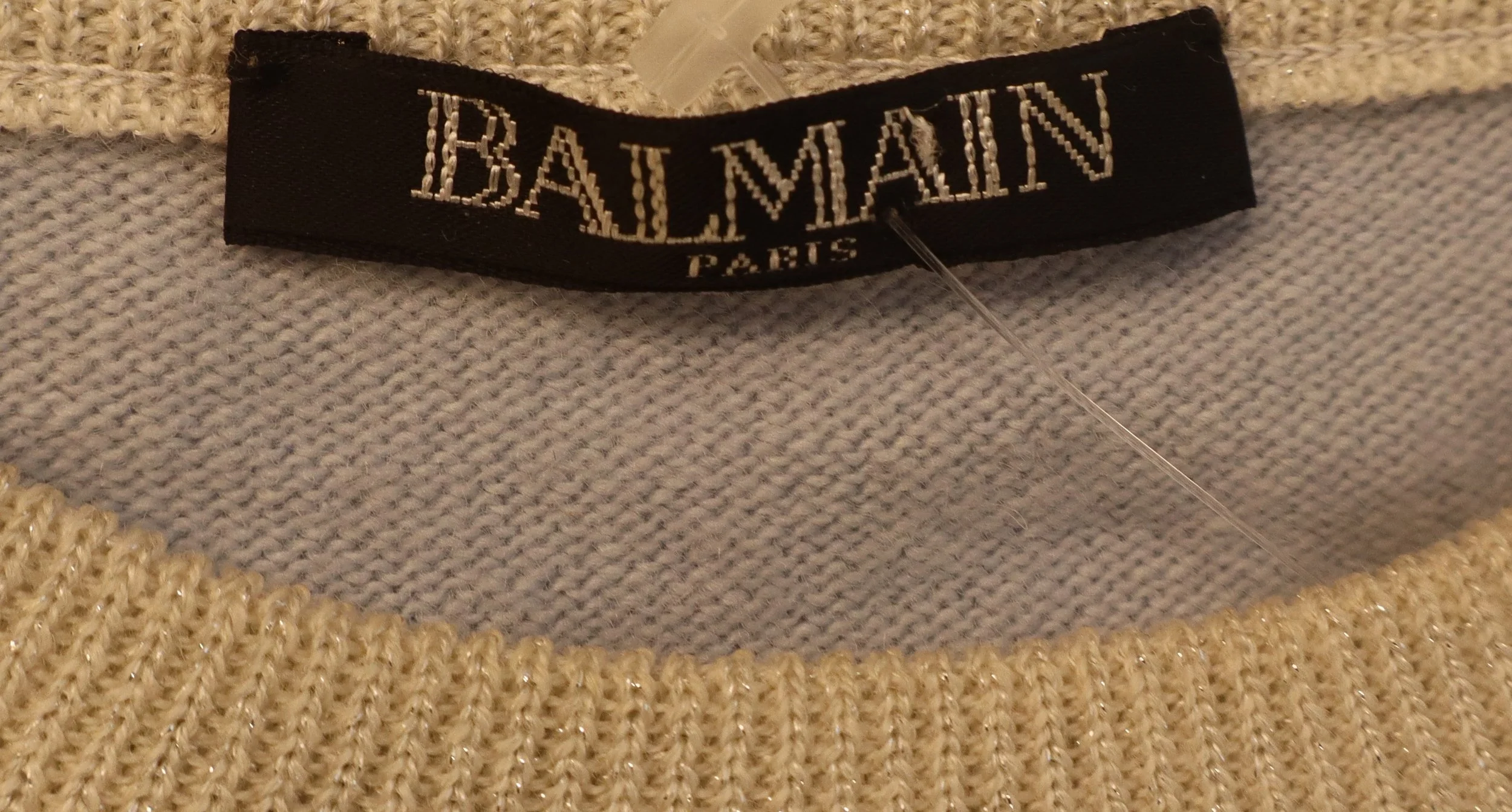 Balmain Paris- Elegant Women's Sweater Size 38 - Image 4
